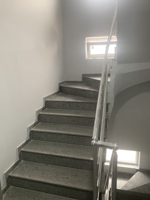 Продавам Апартамент