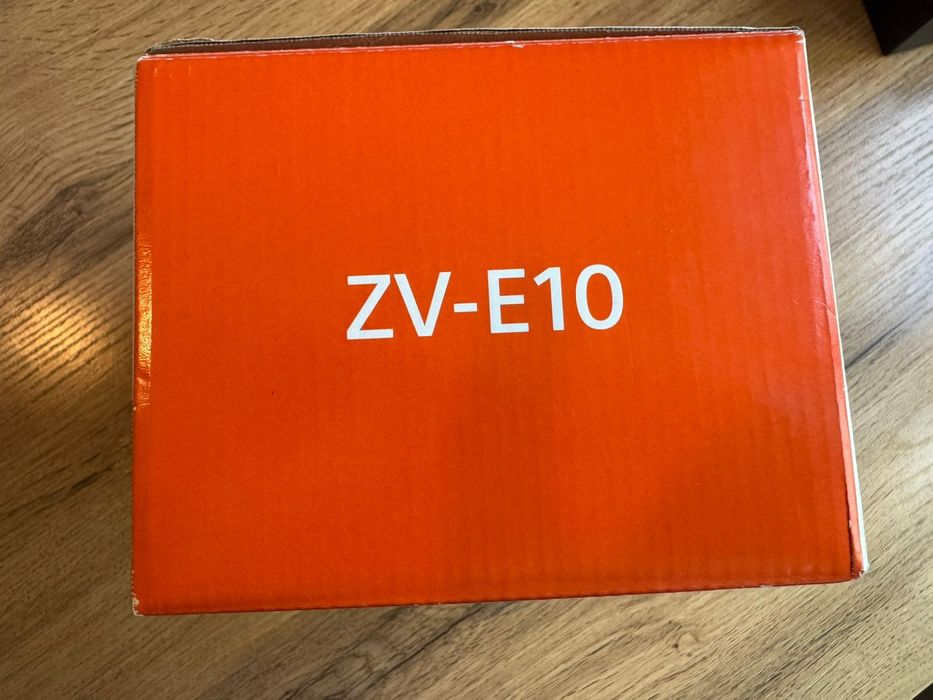 Фотокамера Sony ZV-E10