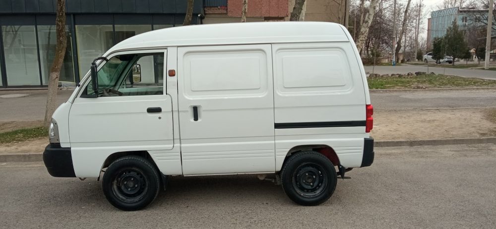 Damas van 2014   kami bor