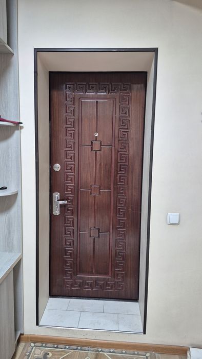 Темир коча эшик сотилади!