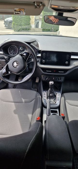 SKODA Fabia 2022 — imagine 4