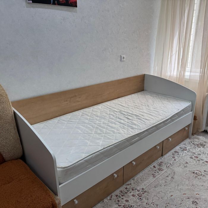 Продам детскую кровать