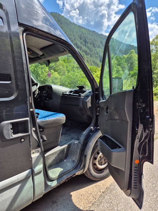 Бус Iveco Daily 29L11