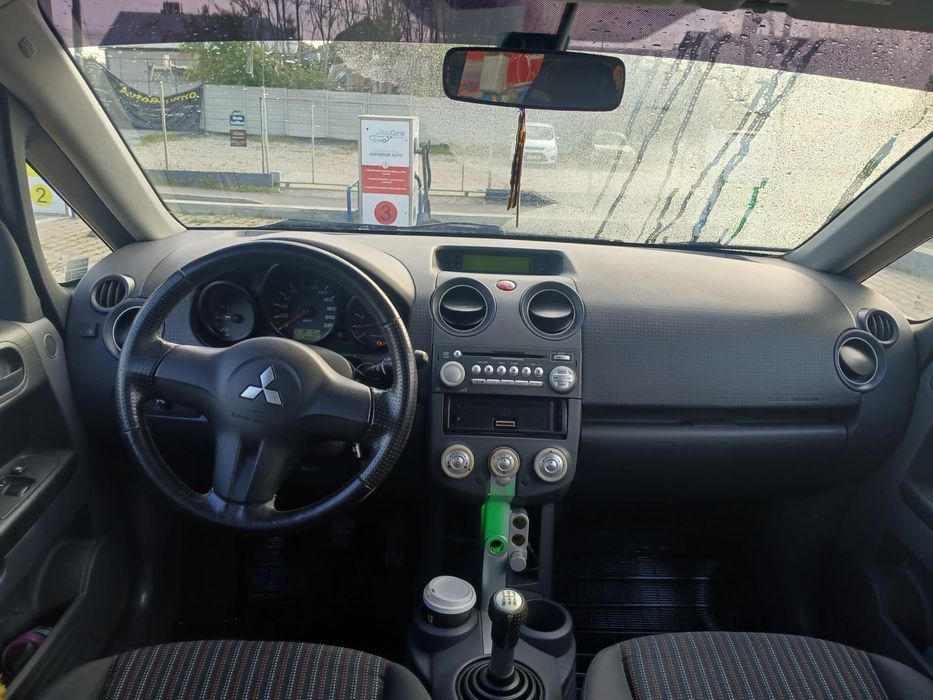 Mitsubishi Colt 2008 1.5 L benzina 110 cp jante A/C stare foarte buna