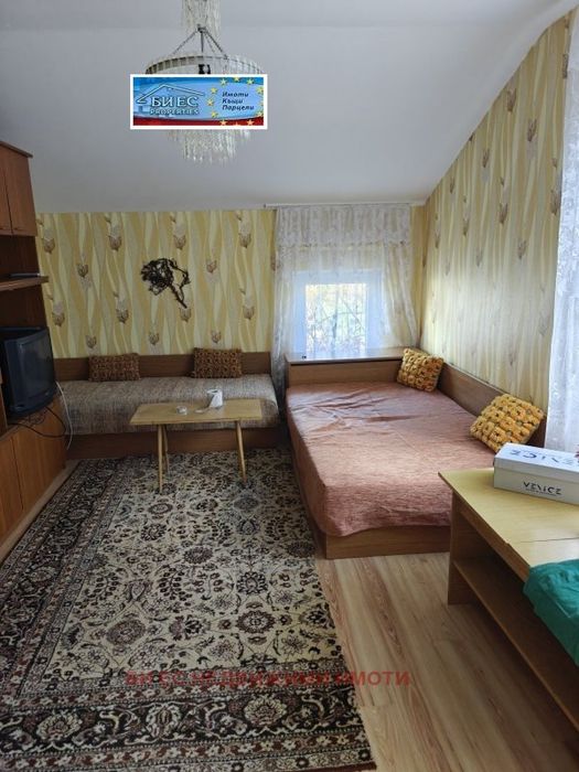 Нова къща в с. Борнарево РЗП 70 м² , двор - 1608 м²