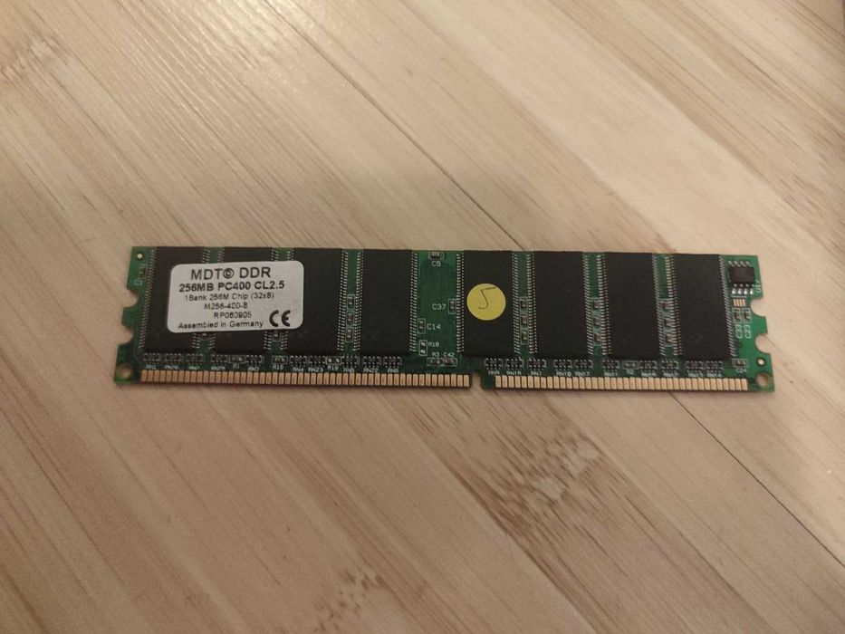 Ретро компютърни части / Ретро хардуер (AGP видеокарта, Дъно Socket 754, DVD-ROM, RAM, LAN) – поотделно или в лот