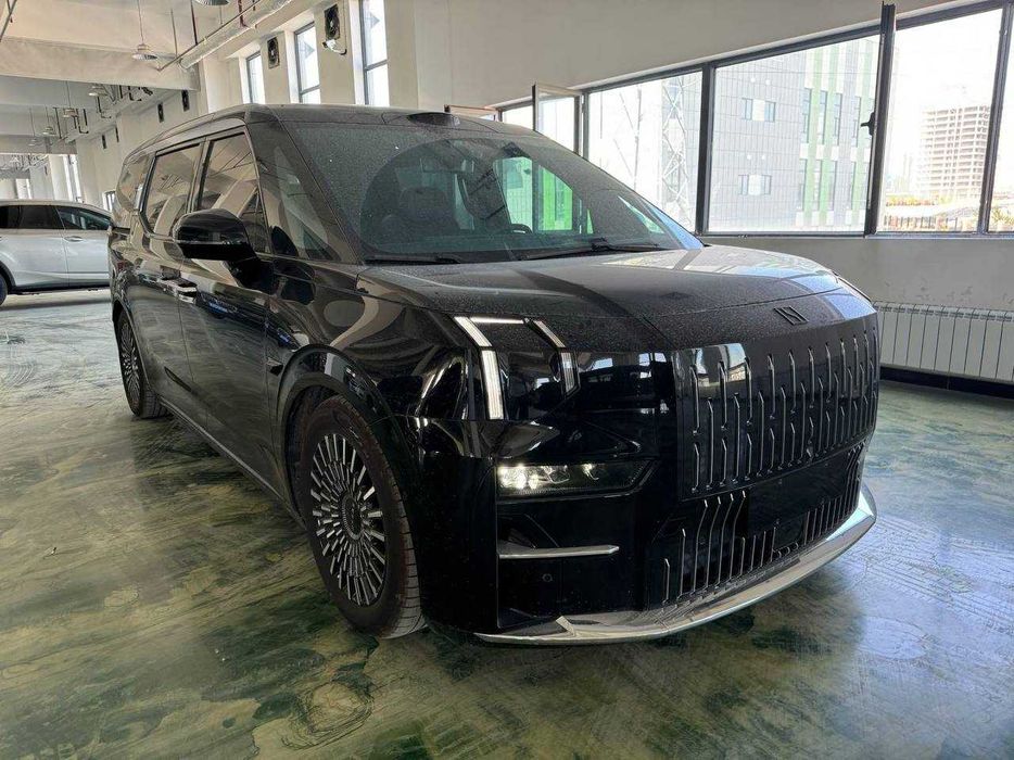 009 full zeekr qoraga oq salon