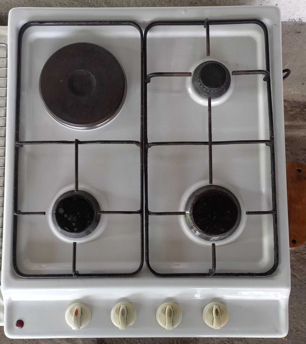Продам газ.плиту