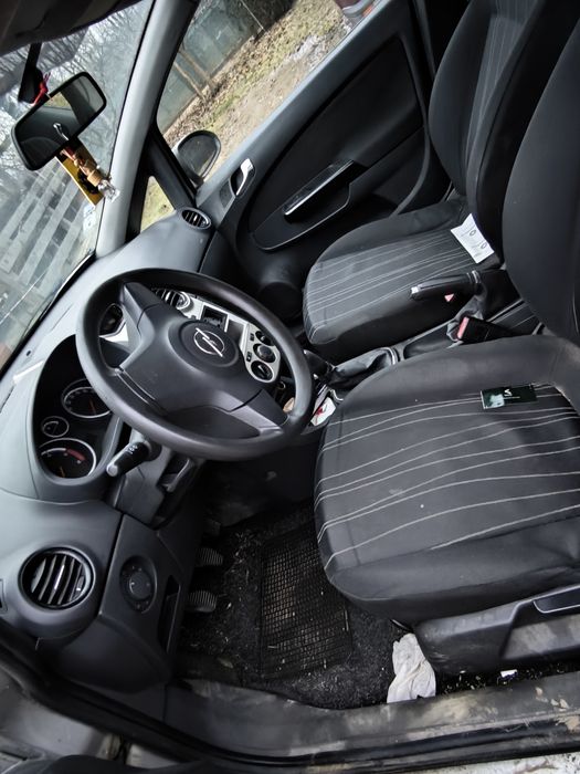 Vang Opel CORSA, completa