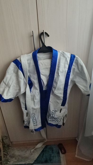 Форма по Казак коресе.,каждая по  2000