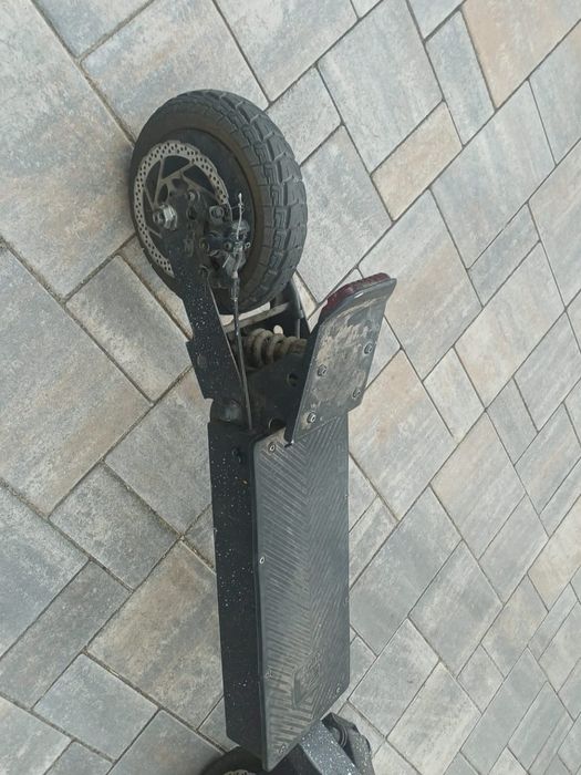 Trotineta kukirin G2