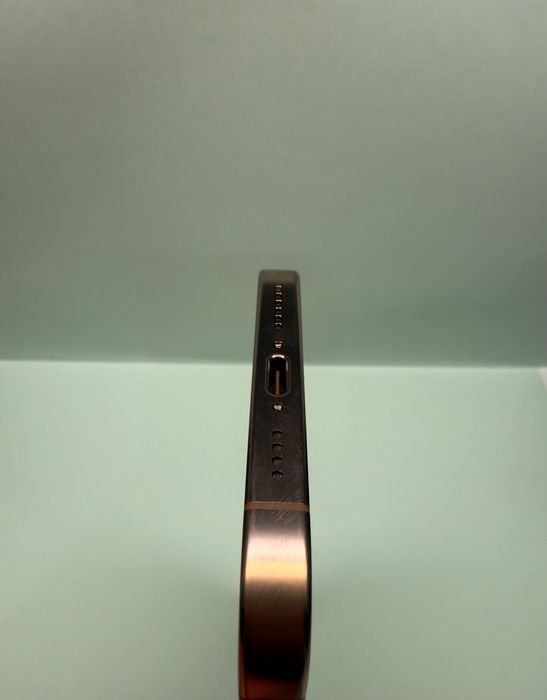 iPhone 16 Pro Max Desert gold rama carcasa mijloc camera baterie