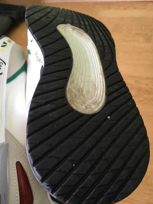 Кецове тип маратонка