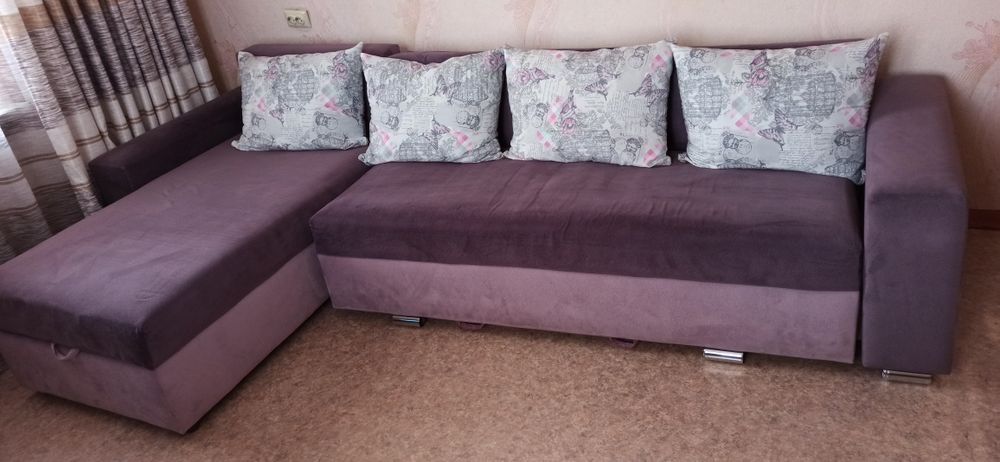 Продам диван угловой