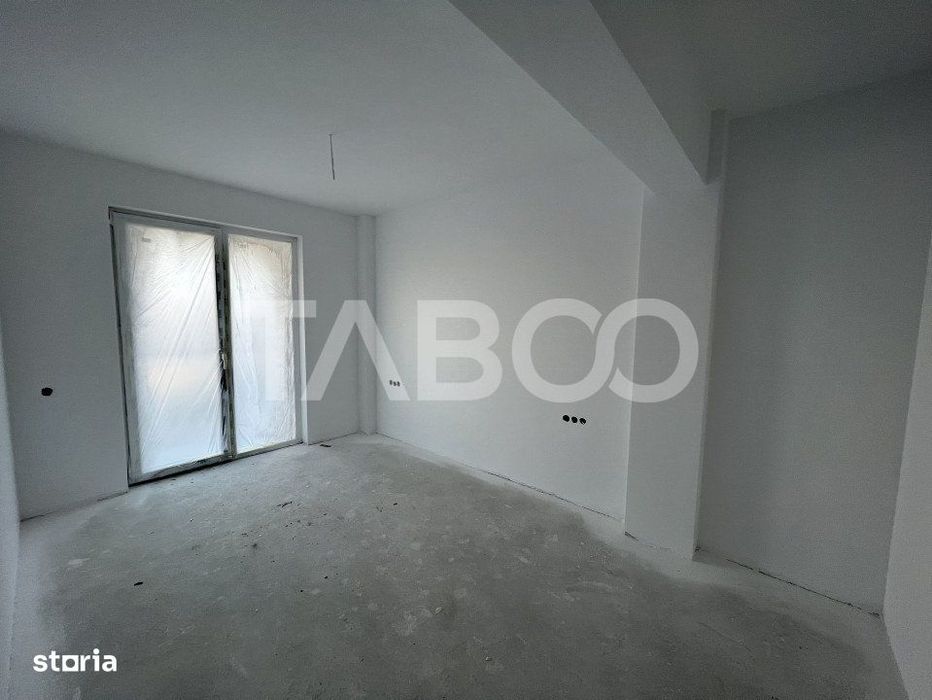 Apartament 3 camere 220 mp curte libera 3 parcari Arhitectilor Sibiu
