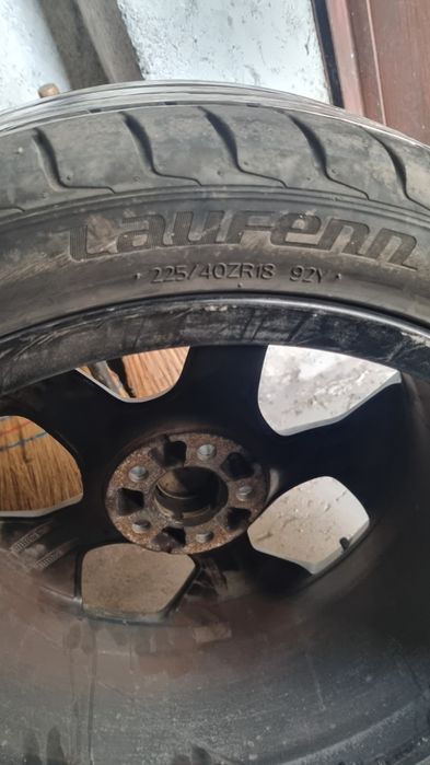 Продавам 18ки 5х100 без гуми