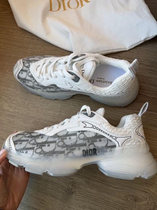 Маратонки бели Dior