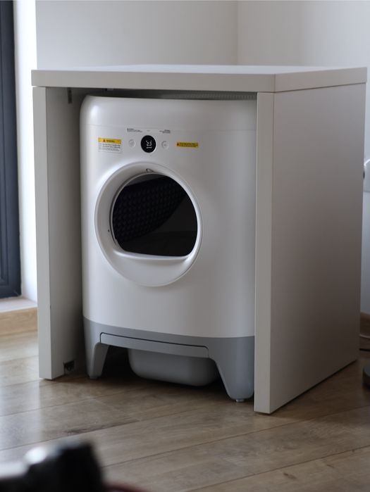 Set Litieră Automată Petkit Pura X + Mască Mobilier la Comandă (Roți Ascunse)
