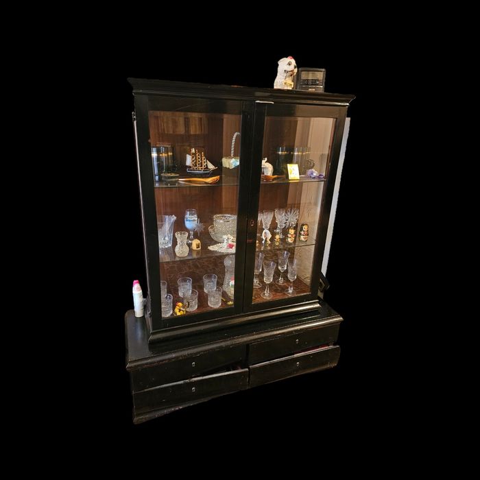 Старинни  мебели  на над 100г.