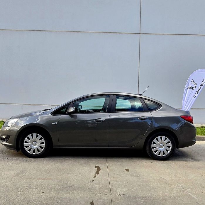 Opel Astra Opel Astra J Sedan 1.6 Benzina + GPL 2018 151.393 KM EURO 6