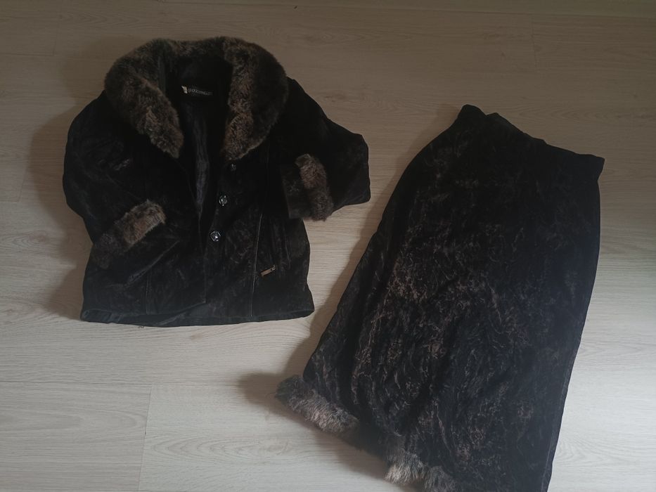 Модный теплый костюм