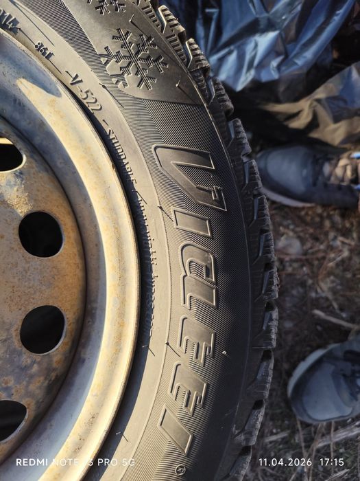 Продам резину ,,