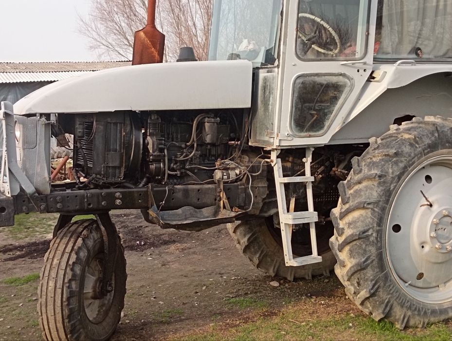 Трактор присеп сотилади холати идиал