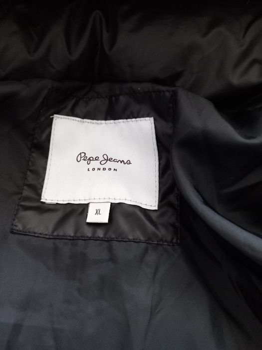 Vând geaca dama Pepe jeans london