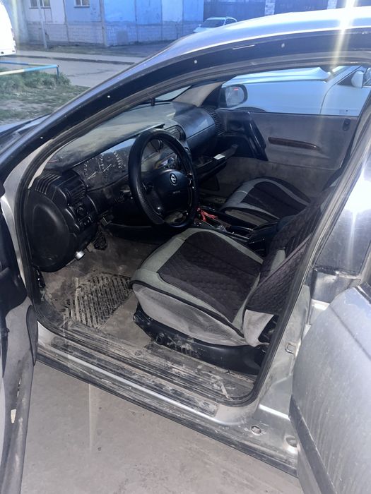 Opel omega b 1994 2.5л