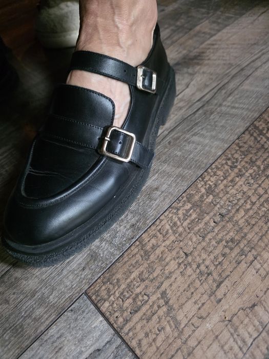 Дамски кожени обувки