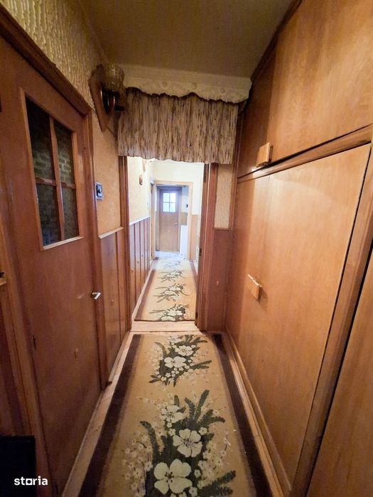 Apartament cu 3 camere, ultracentral, Rădăuți