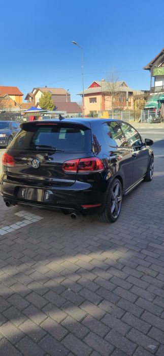 VOLKSWAGEN Golf 2011 — imagine 3