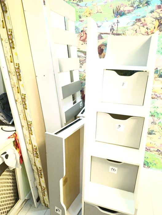 Двухъярусная кровать