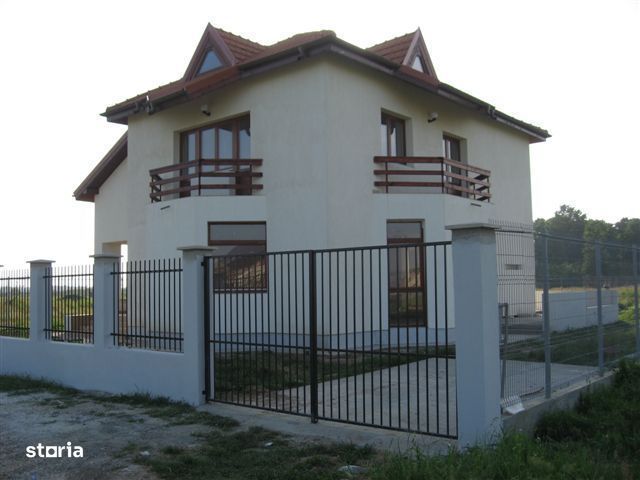 Vila de vanzare