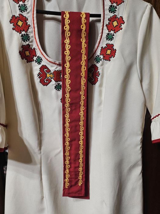 Туника с народни мотиви