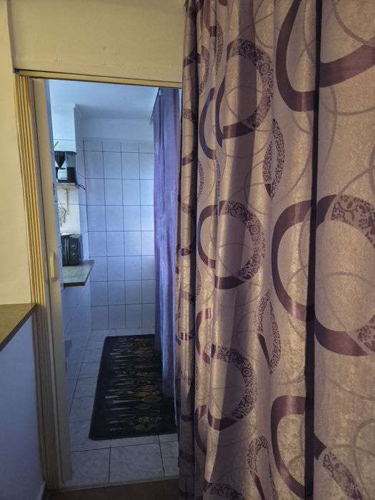 Inchiriez garsoniera Tineretului
