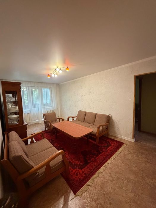 Продаем 3х квартиру на площади Ордабасы