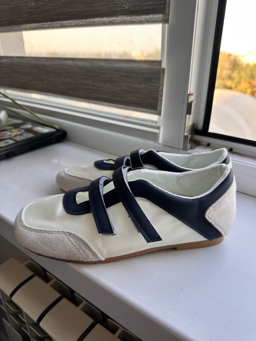 Балетки очень удобные. 35размер!