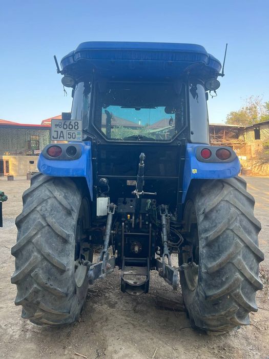 Трактор New Holland TD5 110