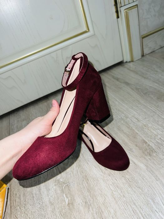 Tufli Каблук oyoq kiyim