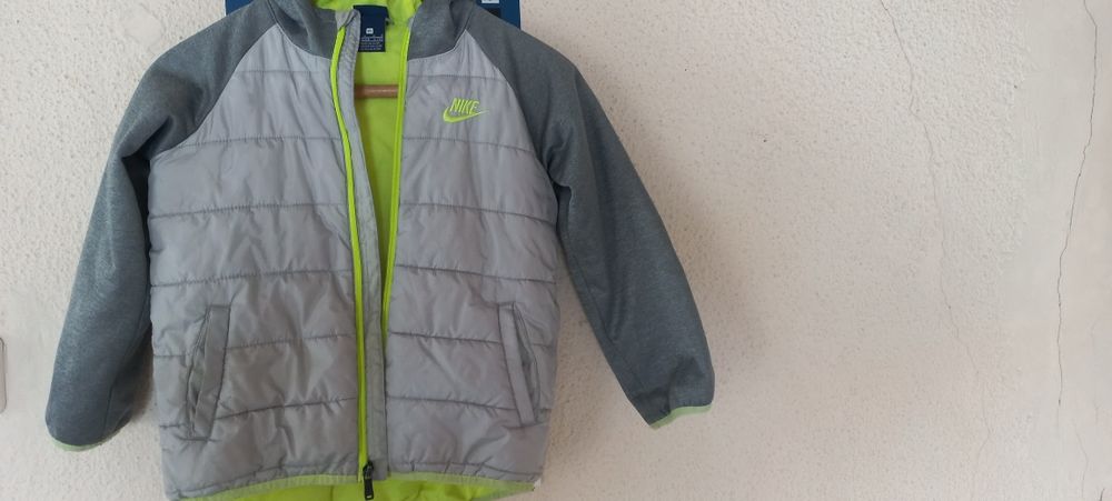 Децко яке без забелешки