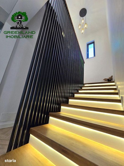 Vila de lux, 5 camere, 3 bai, 206 mp, 560 mp teren, Cug, langa oras