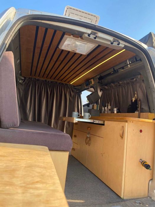 Micro camper van Volkswagen Caddy Maxi
