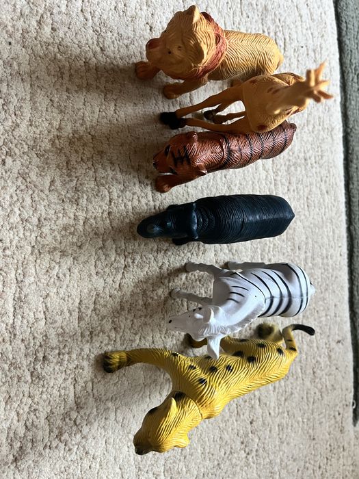 Игрушки животные