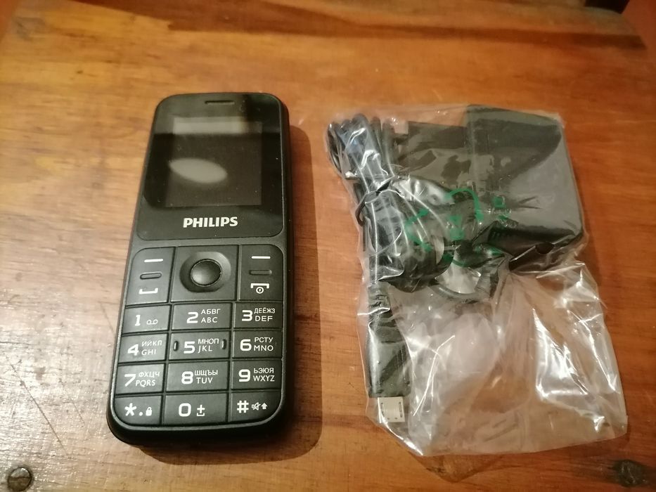 Продается Philips xenium e125