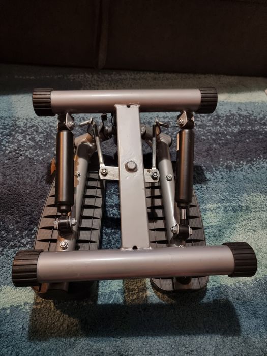 HMS Stepper de vânzare