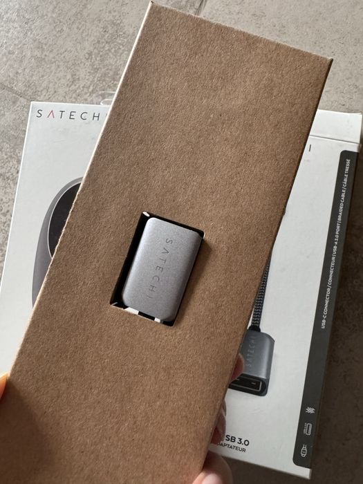 Продам мышь и usb-c адаптер Satechi