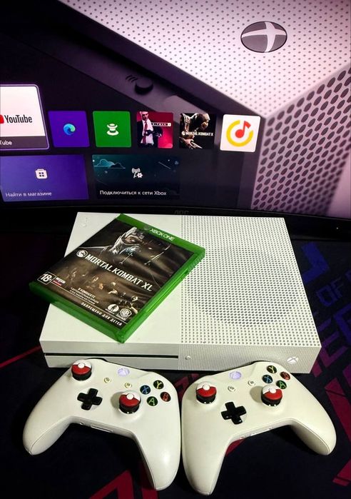 Xbox One S 500Gb + Mortal Kombat XL