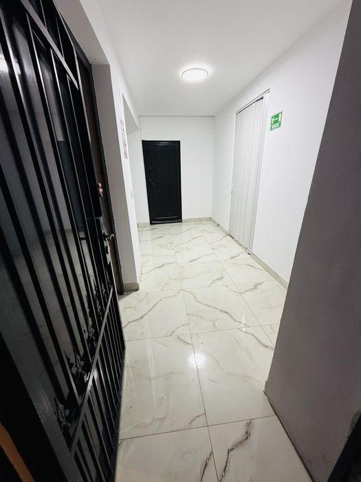 Inchiriez spatiu comercial