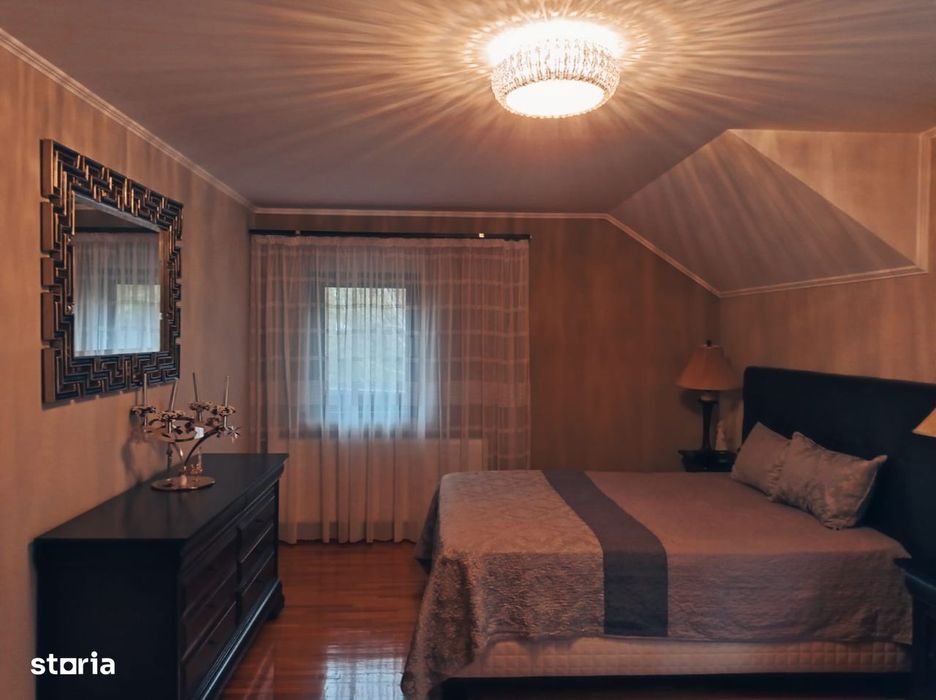 Casă / Vilă de PROPRIETAR , zona DEOSEBITA !